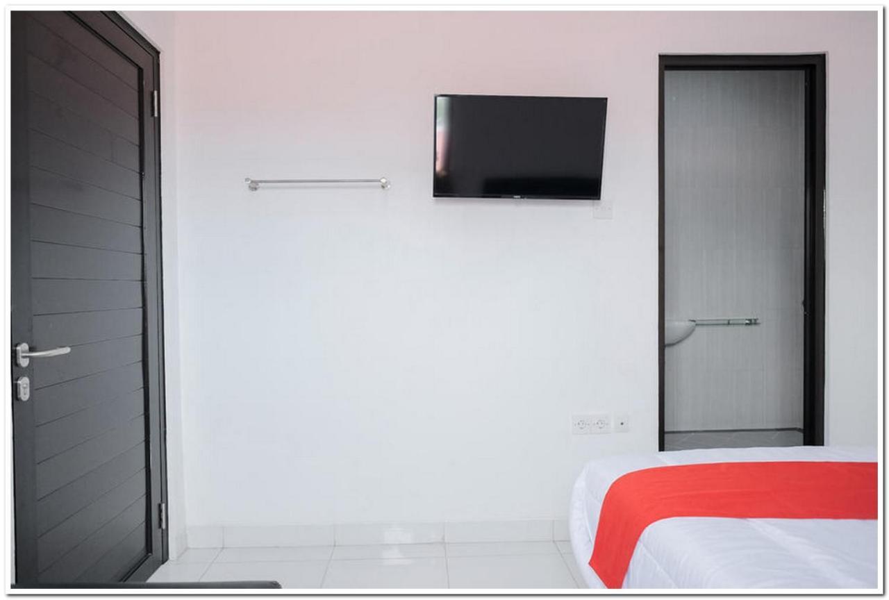 Hotel Reddoorz Near Kota Tua 2 Jakarta Exterior foto