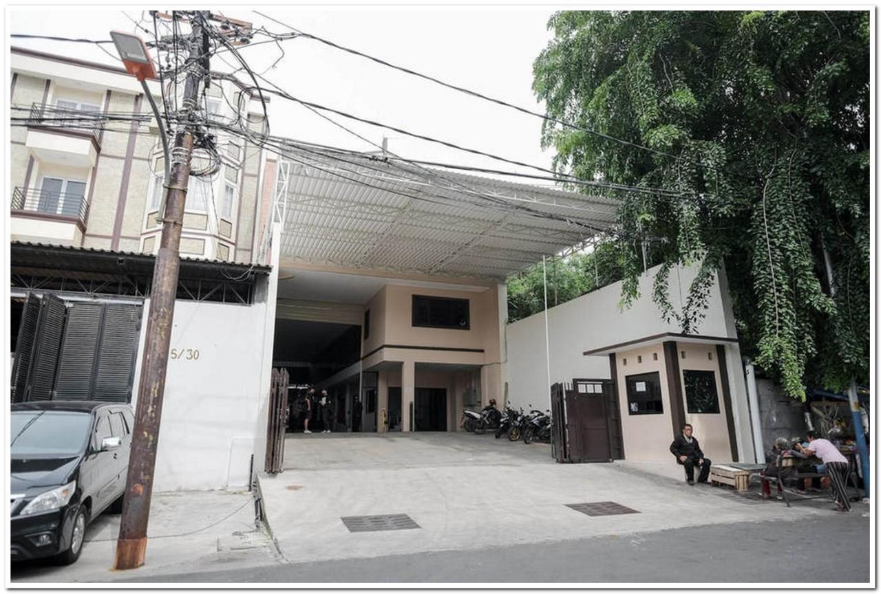 Hotel Reddoorz Near Kota Tua 2 Jakarta Exterior foto