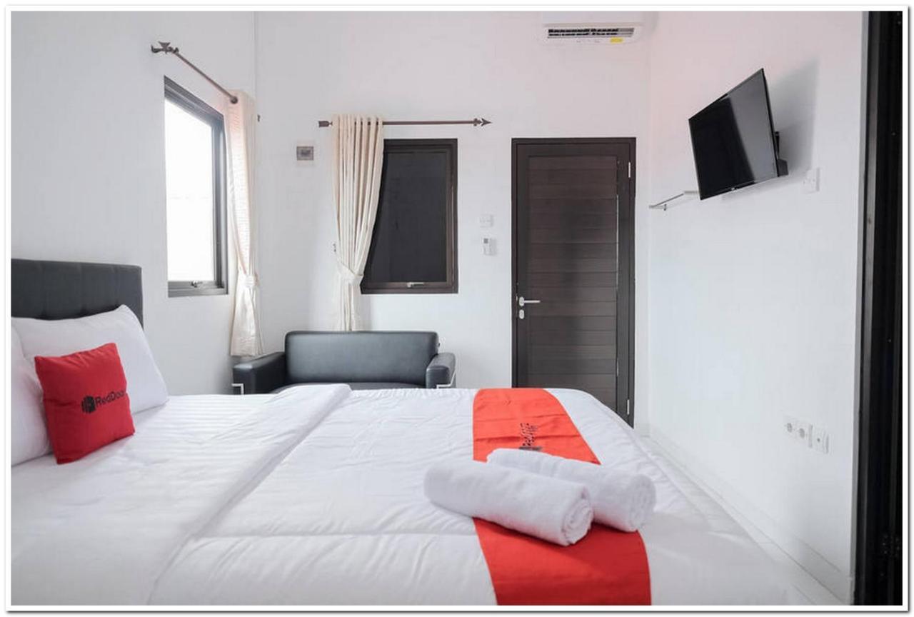 Hotel Reddoorz Near Kota Tua 2 Jakarta Exterior foto